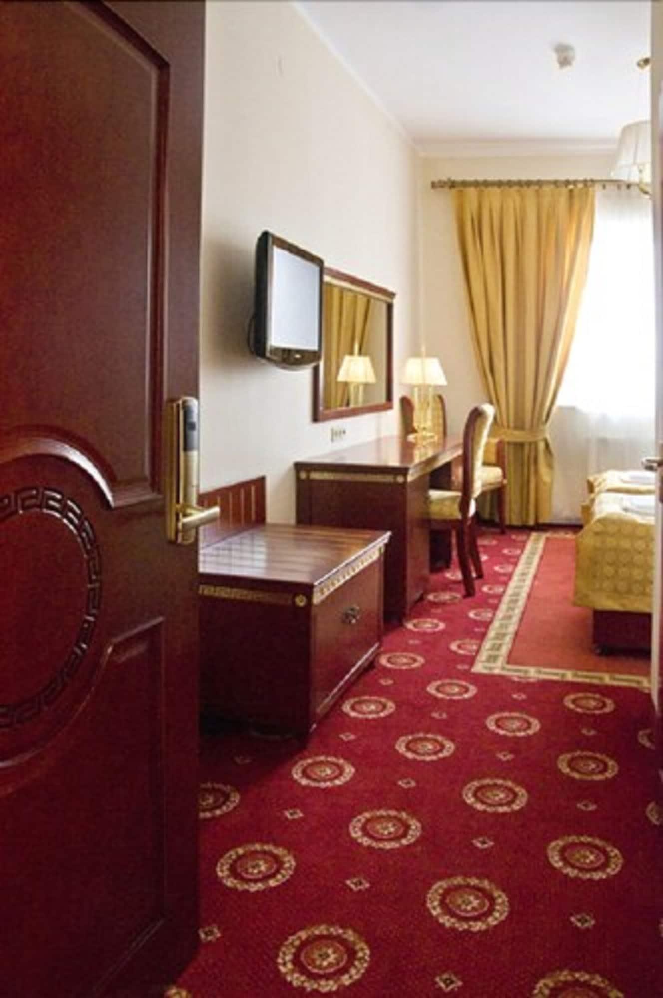 Hotel Holiday Park Warschau Buitenkant foto